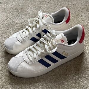 adidas Vl Court 3.0 Low
Off White Dark Blue Better Scarlet (Women's)